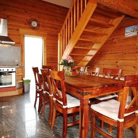 Σπίτι διακοπών Stammhus, Urgemutliches Grosses Blockbohlenhaus Mitten In Der - Ruhe Und Erholung *